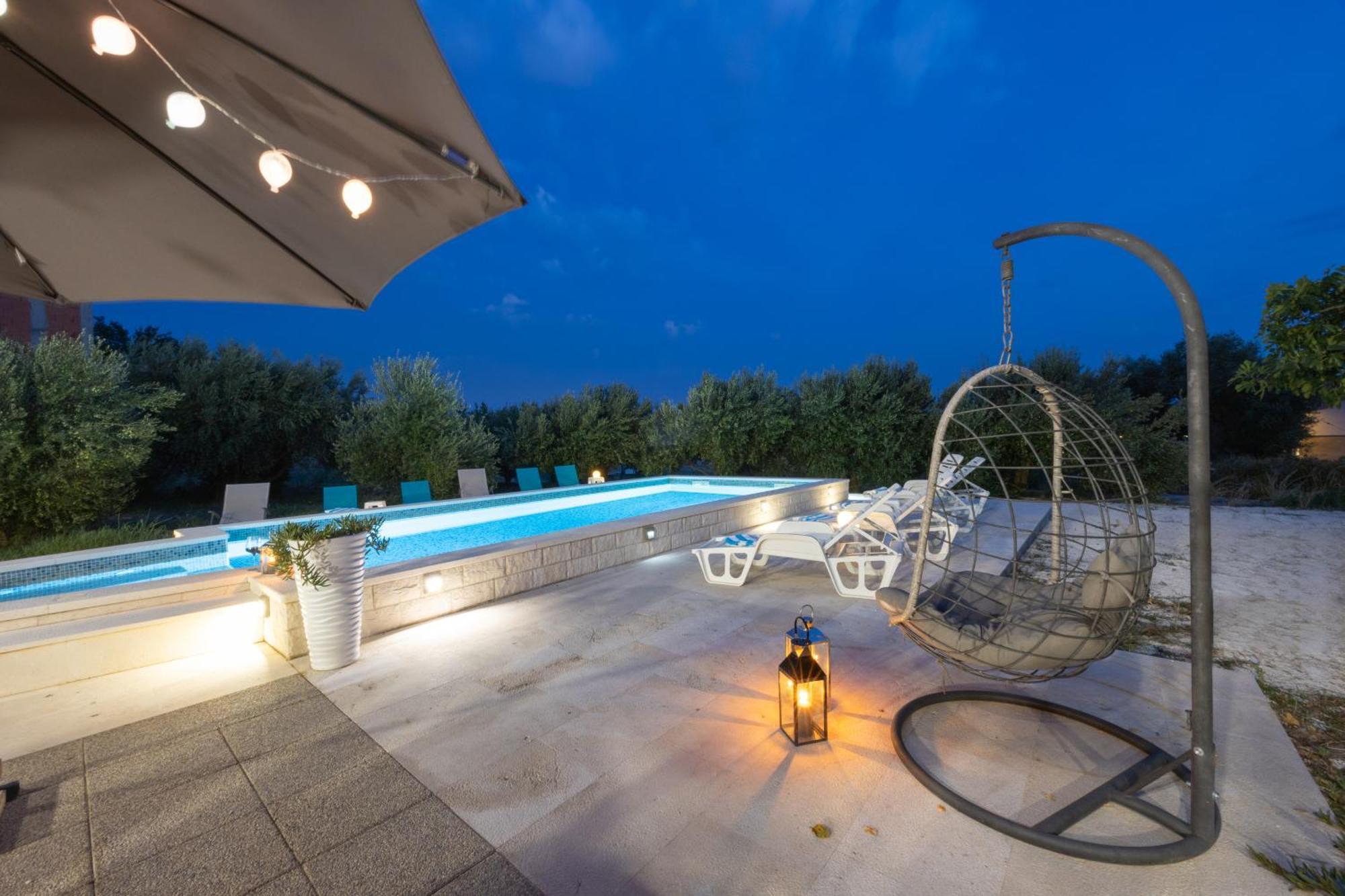Casa Felice Apartments-Holiday Home Kastela Exterior photo