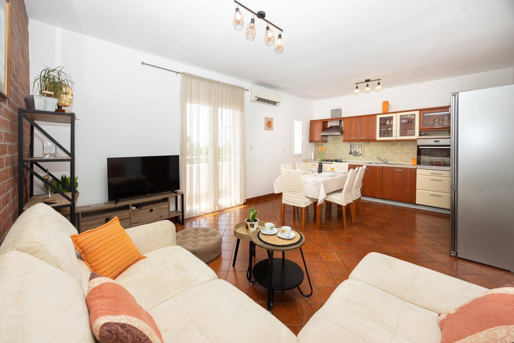 Casa Felice Apartments-Holiday Home Kastela Exterior photo