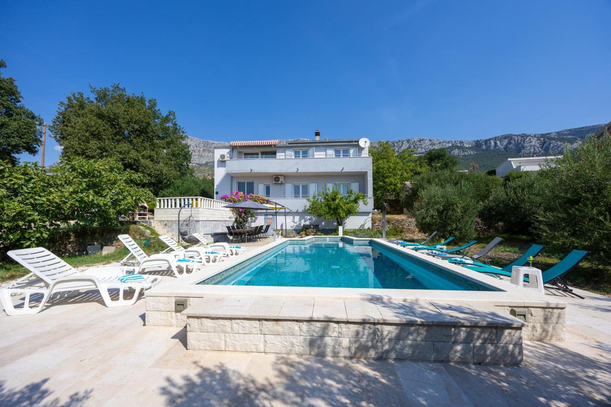 Casa Felice Apartments-Holiday Home Kastela Exterior photo
