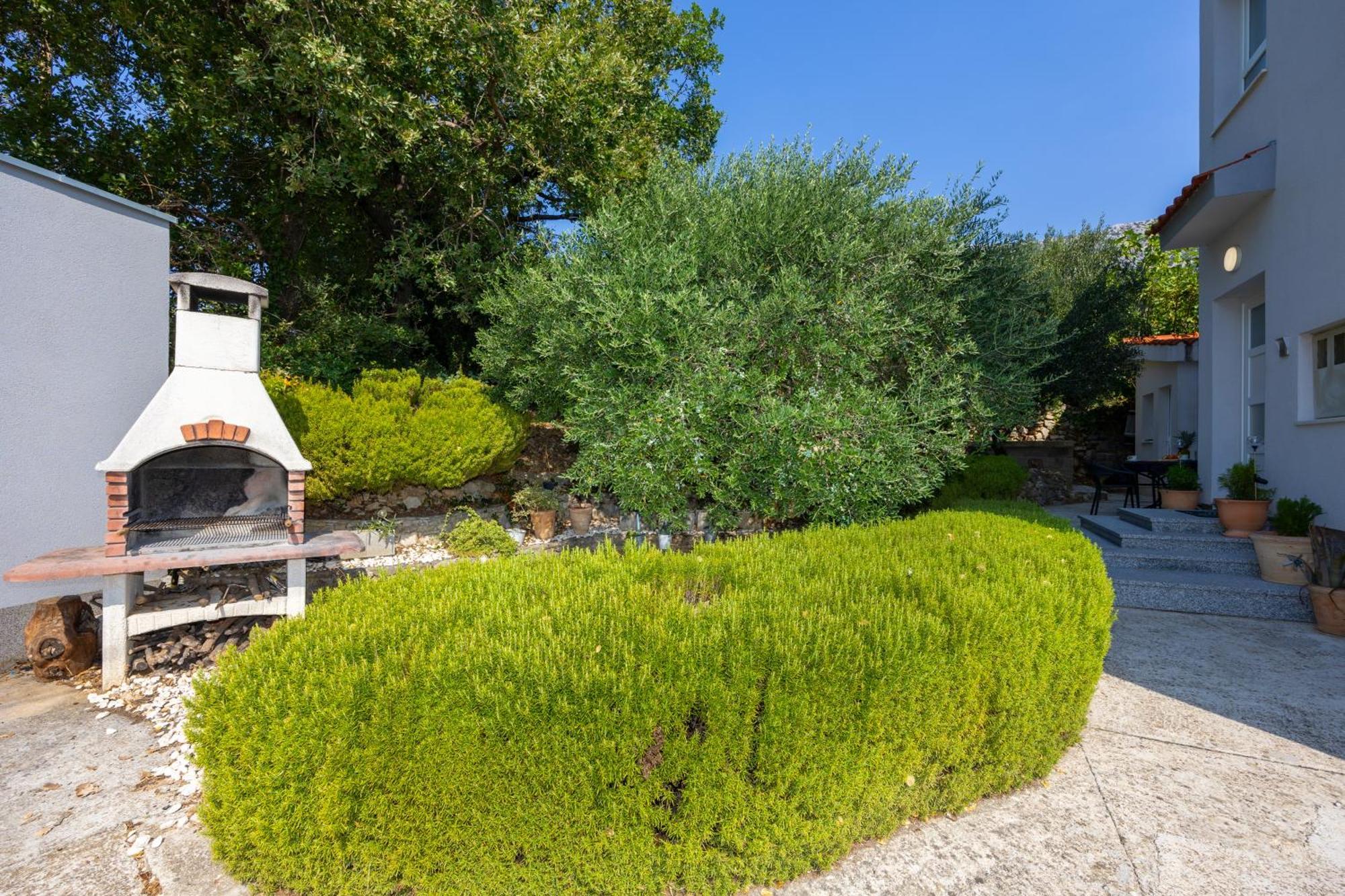 Casa Felice Apartments-Holiday Home Kastela Exterior photo