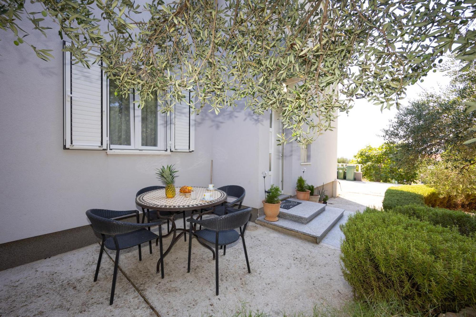 Casa Felice Apartments-Holiday Home Kastela Exterior photo